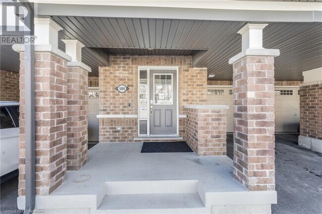 504 Buckeye Ct in Milton, ON - Building Photo - Building Photo