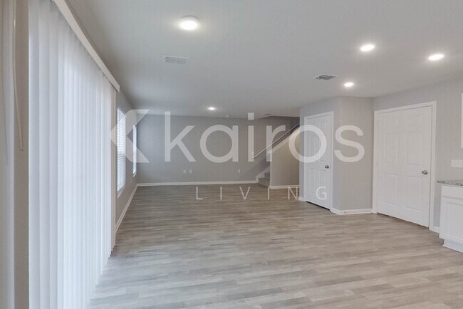 1709 Nebraska Loop in Sumterville, FL - Building Photo - Building Photo