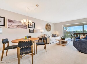 2800 Gulf Shore Blvd N in Naples, FL - Building Photo - Building Photo