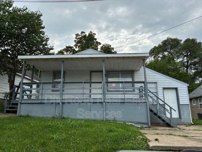 property at 2029 Pater Ave