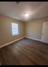 1435 Cynthia Ln in Bossier City, LA - Building Photo - Building Photo