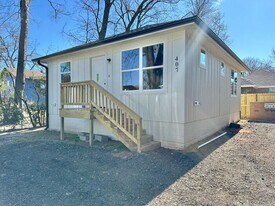 407 E Noble St in Tyler, TX - Building Photo