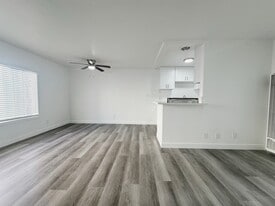 4037 McLaughlin Avenue in Los Angeles, CA - Building Photo