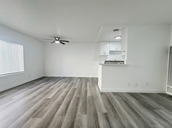 4037 McLaughlin Avenue