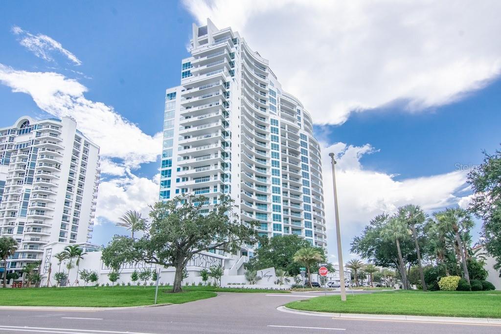 3401 Bayshore Blvd in Tampa, FL - Building Photo