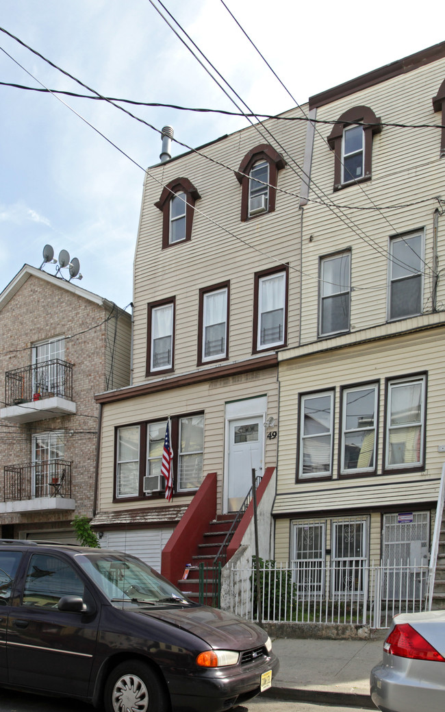 49 Jewett Ave in Jersey City, NJ - Building Photo - Building Photo