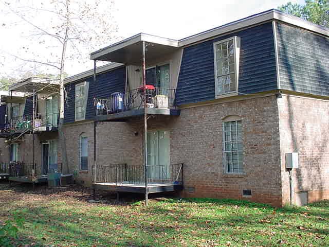 Golden Apartments in Decatur, GA - Foto de edificio - Building Photo