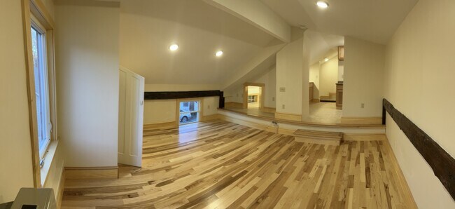 29 N Union St, Unit 5 in Burlington, VT - Foto de edificio - Building Photo