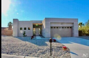 68271 Cll Cerrito in Desert Hot Springs, CA - Building Photo