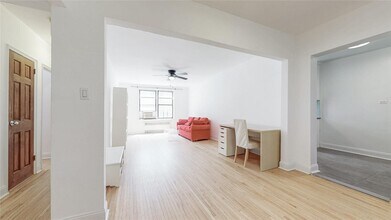 110-45 71st Rd in Queens, NY - Building Photo - Building Photo