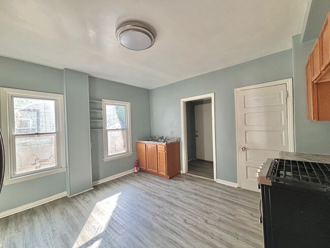 120 E Maple St in Kalamazoo, MI - Building Photo - Building Photo