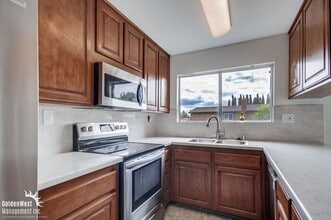 2316 Camino de Las Palmas in Lemon Grove, CA - Building Photo - Building Photo