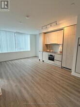 180 Front St E in Toronto, ON - Building Photo - Building Photo