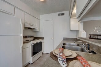 Fairgreen in Odessa, TX - Foto de edificio - Building Photo