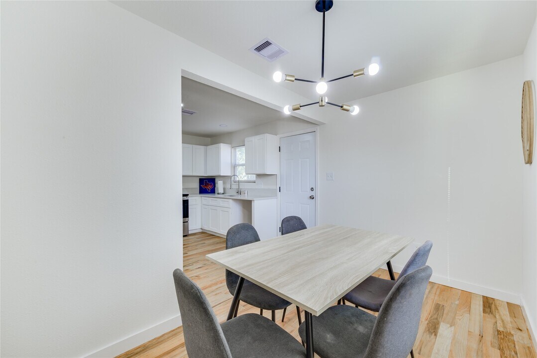 6603 Victoria St in Houston, TX - Building Photo