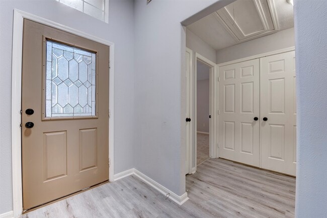 property at 9026 Eaglecove Dr