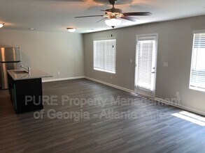 70 Autumn Way in Covington, GA - Building Photo - Building Photo