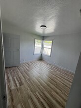 1854 De Ovan Ave in Stockton, CA - Building Photo - Building Photo