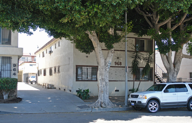 968 S Harvard Blvd in Los Angeles, CA - Building Photo - Building Photo