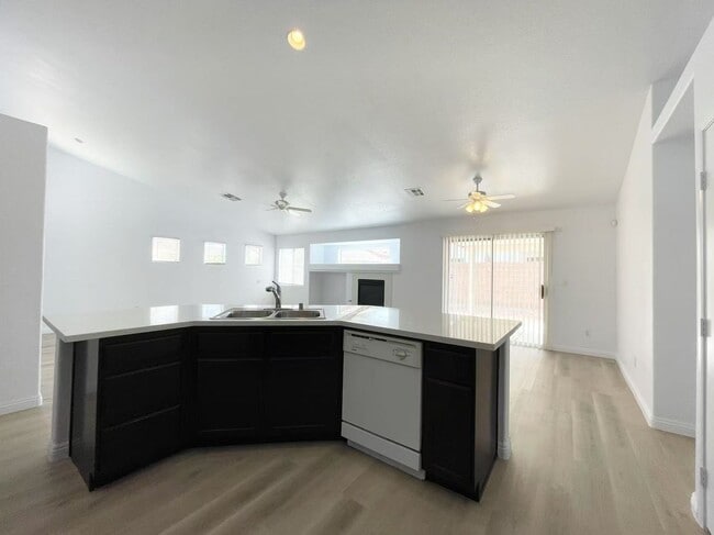 3437 Brolio Valley Ct in North Las Vegas, NV - Building Photo - Building Photo