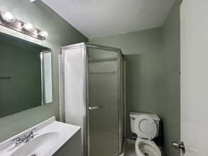 6099 Park Heights Ave in Baltimore, MD - Building Photo - Building Photo