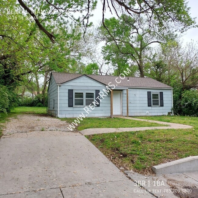 property at 3416 SE Bryant St