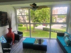 14721 Bonaire Blvd in Delray Beach, FL - Building Photo