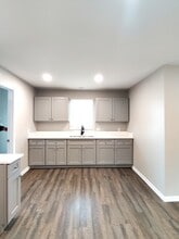 401 N 3rd St in Earlville, IL - Building Photo - Building Photo