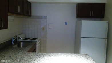 6110 N Kenmore Ave-Unit -Unit 204 in Chicago, IL - Foto de edificio - Building Photo