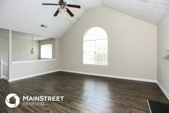 680 Escalade Dr in Atlanta, GA - Foto de edificio - Building Photo