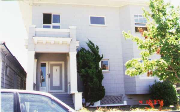 4222-4224 Terrace St in Oakland, CA - Building Photo