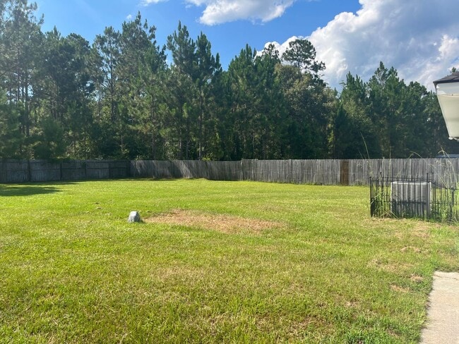 195 Parish Loop in Hinesville, GA - Building Photo - Building Photo