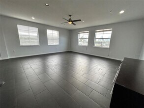 1100 4th St N in St. Petersburg, FL - Building Photo - Building Photo