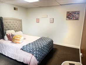 454 Hutton Ln, Unit Unit B in Jefferson City, MO - Building Photo - Building Photo