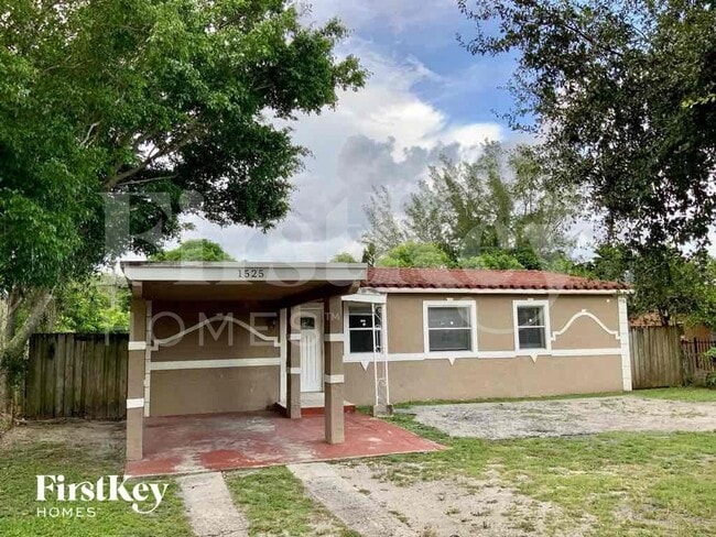 property at 1525 NW 126th St