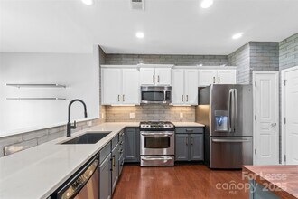 15627 Canmore Street in Charlotte, NC - Building Photo - Building Photo
