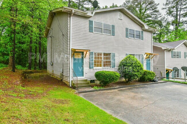 42-56 Greenwood Cir in Toccoa, GA - Building Photo - Building Photo