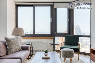 105 Duane St in New York, NY - Foto de edificio - Building Photo