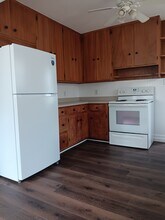 1747 Monroe Ave in Huntington, WV - Building Photo - Building Photo