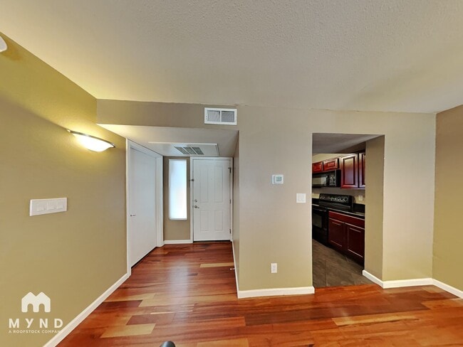 10115 E Mountain View Rd in Scottsdale, AZ - Building Photo - Building Photo