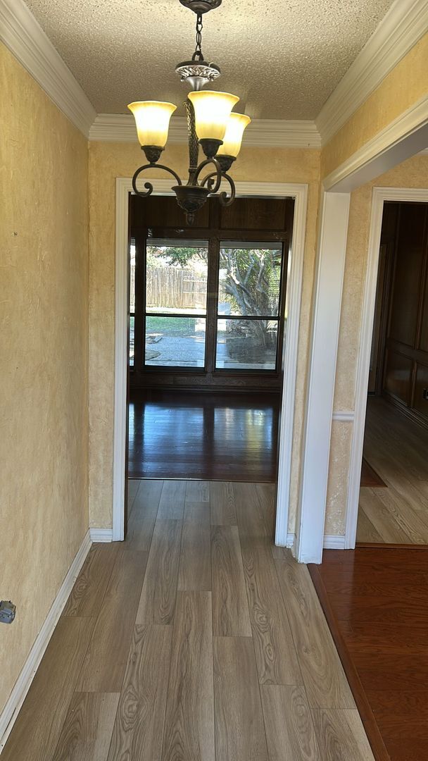 2200 Via Del Norte Cir in Carrollton, TX - Building Photo - Building Photo