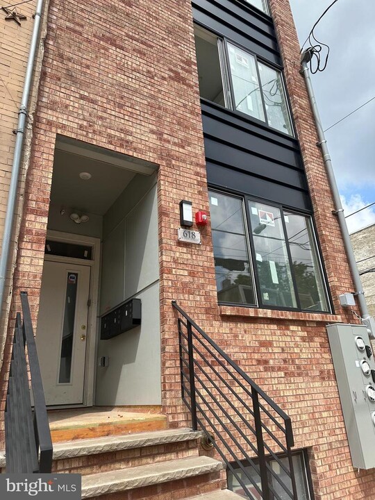 618 N 35th St Photo