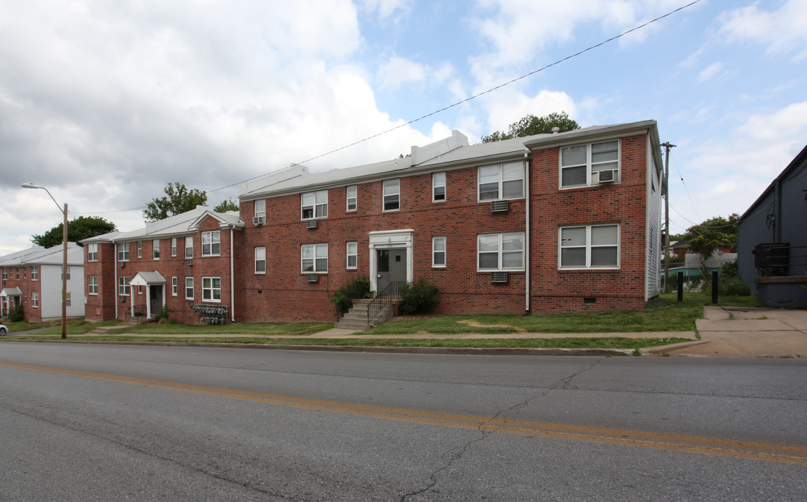 Greenleaf Apartments 2 in Kansas City, MO - Building Photo