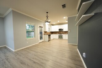 9517 Eagle Knoll Dr in Austin, TX - Building Photo - Building Photo