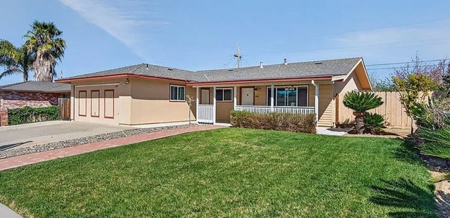 property at 1300 Mesa Dr