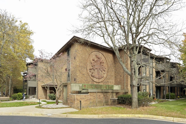 Woodstone Apartments in Kalamazoo, MI - Foto de edificio - Building Photo