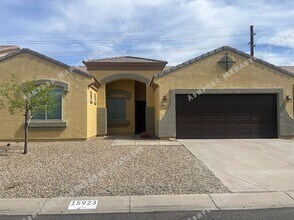 15923 N 73rd Ln in Peoria, AZ - Building Photo - Building Photo
