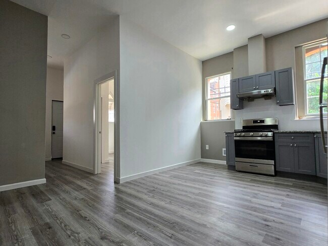 1218 N 16th St in Philadelphia, PA - Foto de edificio - Building Photo