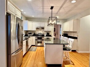 34 Marian Ave in Narragansett, RI - Building Photo - Building Photo