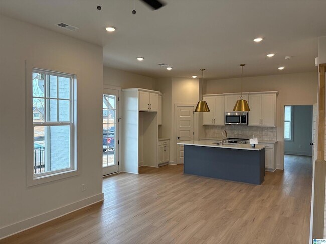 1703 Chase Ct in Hoover, AL - Building Photo - Building Photo